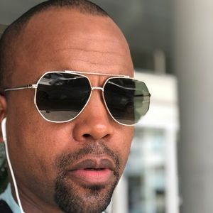 Meet your Posher, Aaron